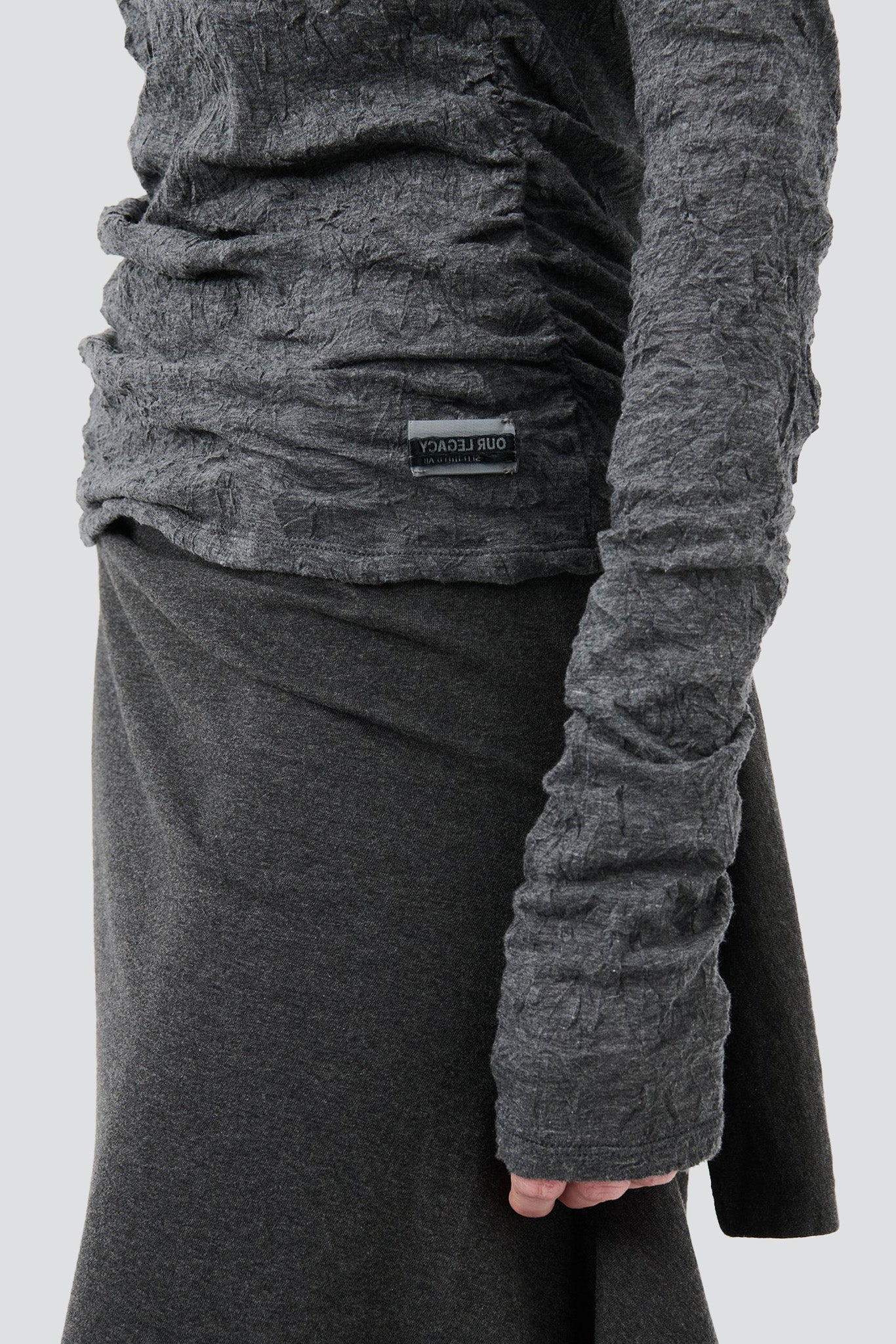 Anthracite Crinkle Gauze Strain Slim Longsleeve