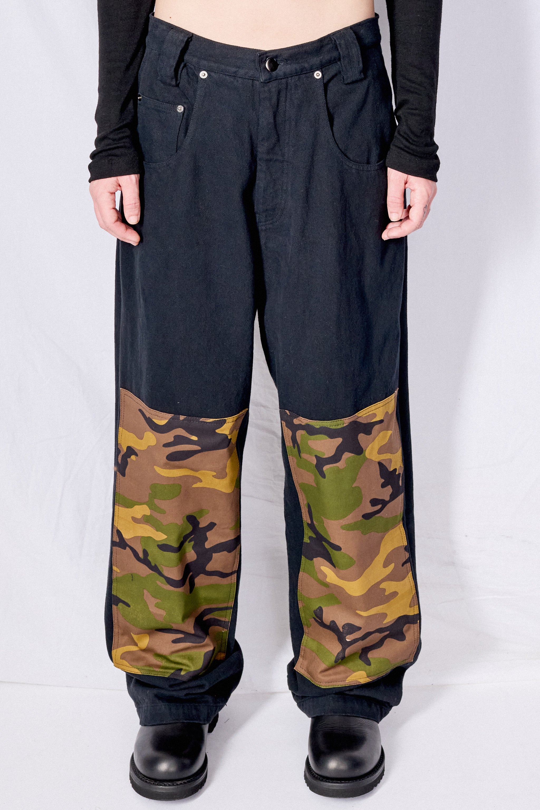 Black Denim Camo Patch Baggy Jean