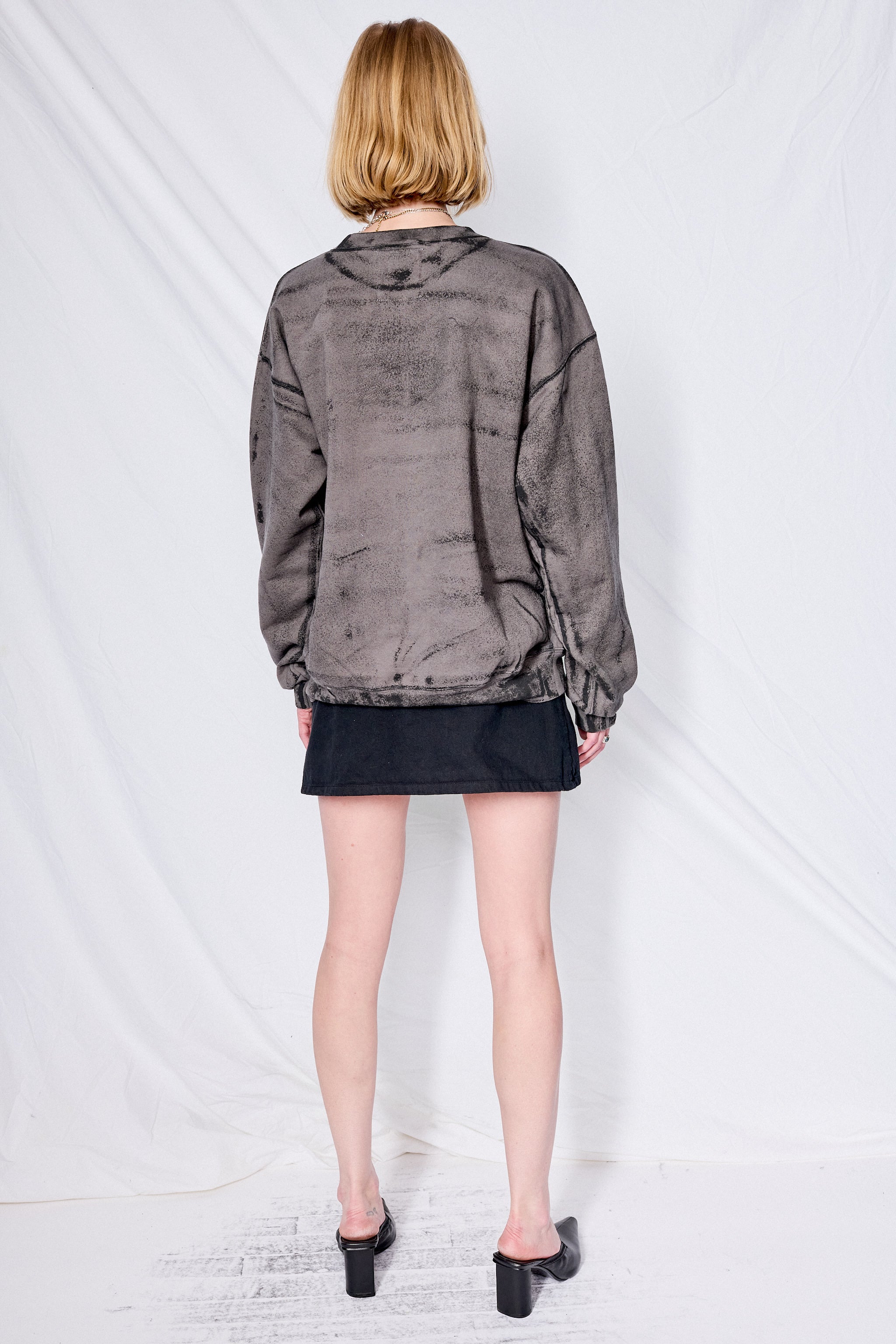 Smoke Grey/Black Roller Sweatshirt