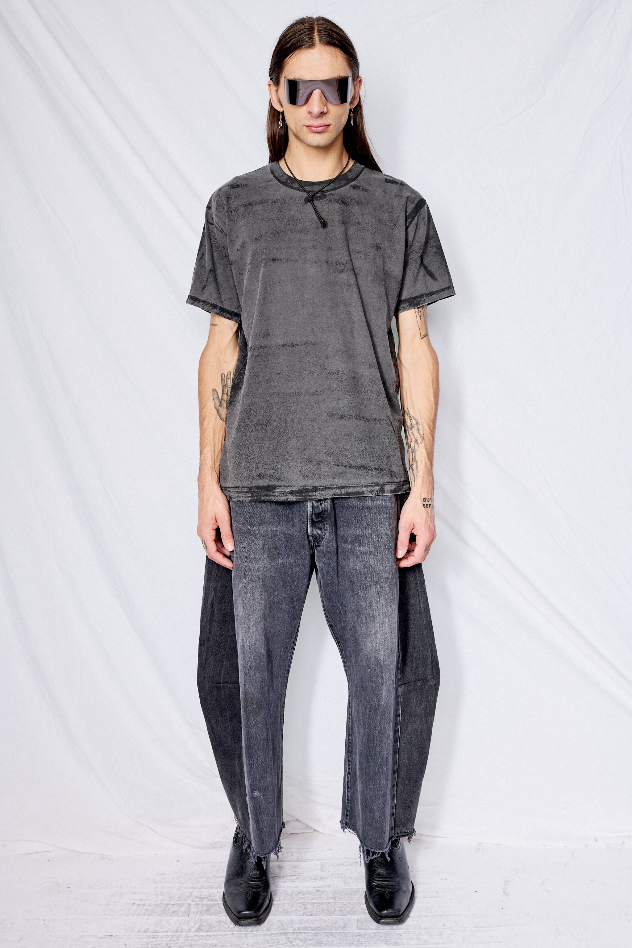 Pepper/Black Roller T-Shirt