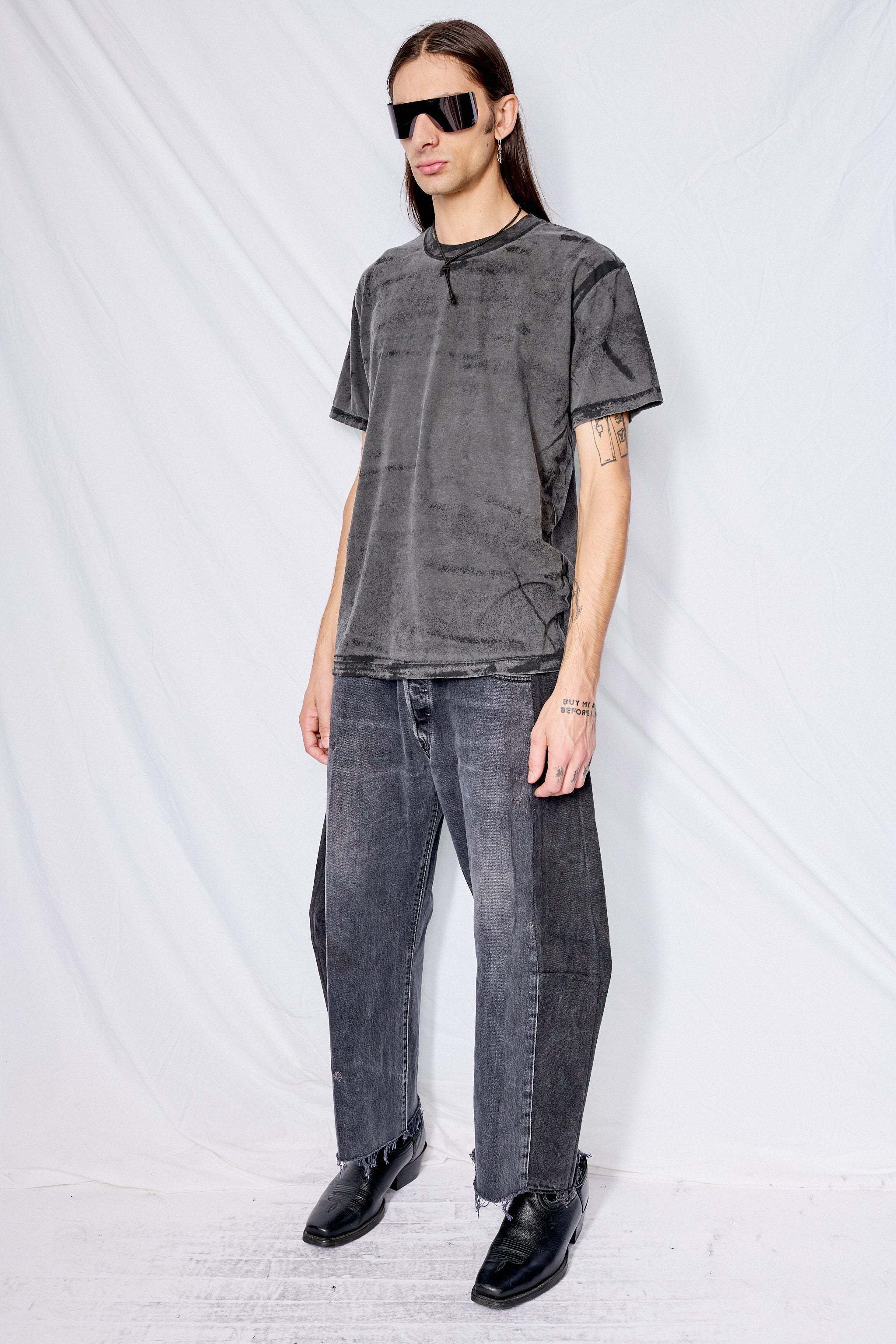 Pepper/Black Roller T-Shirt