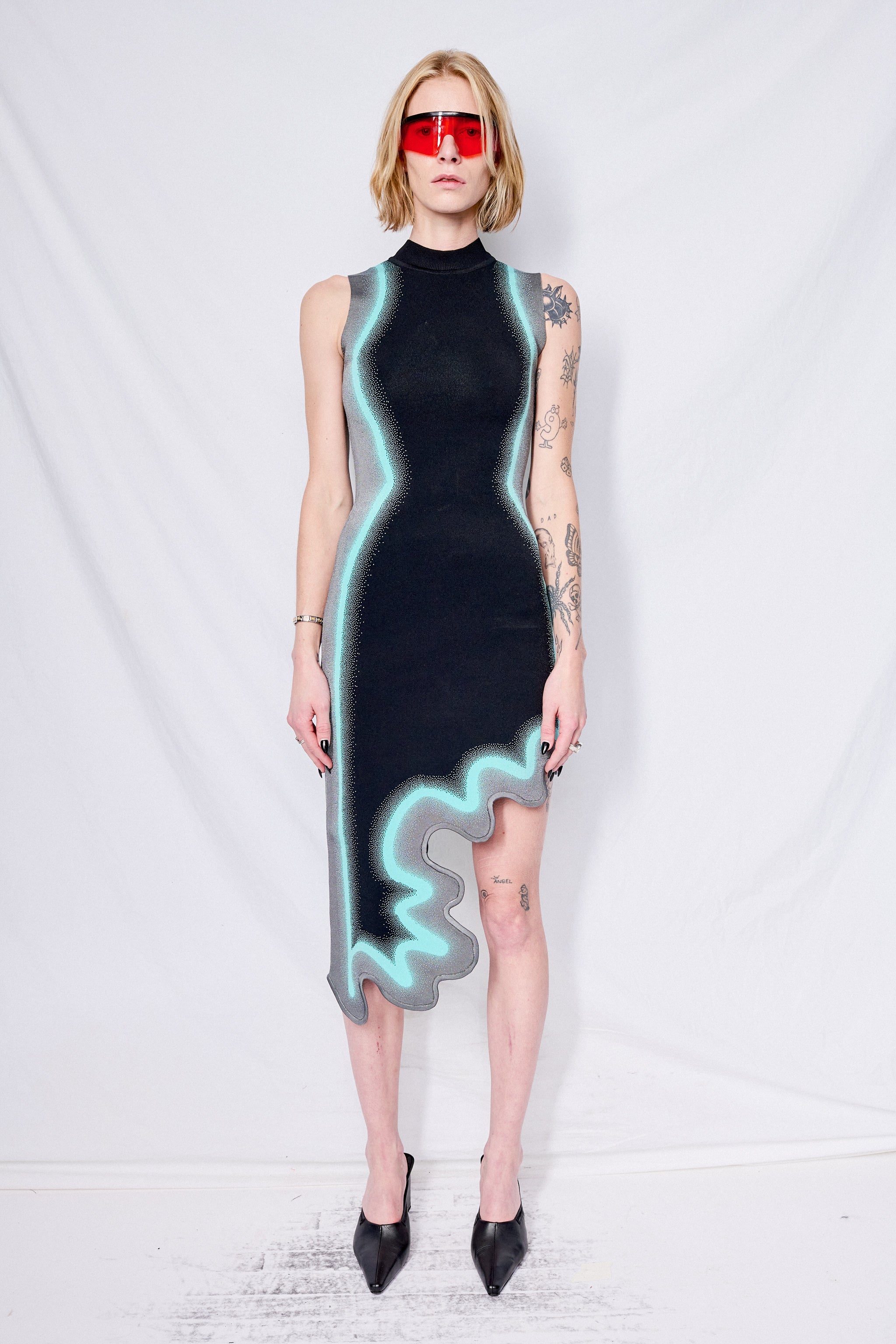 Black/Blue Wavy Asymmetric Dress