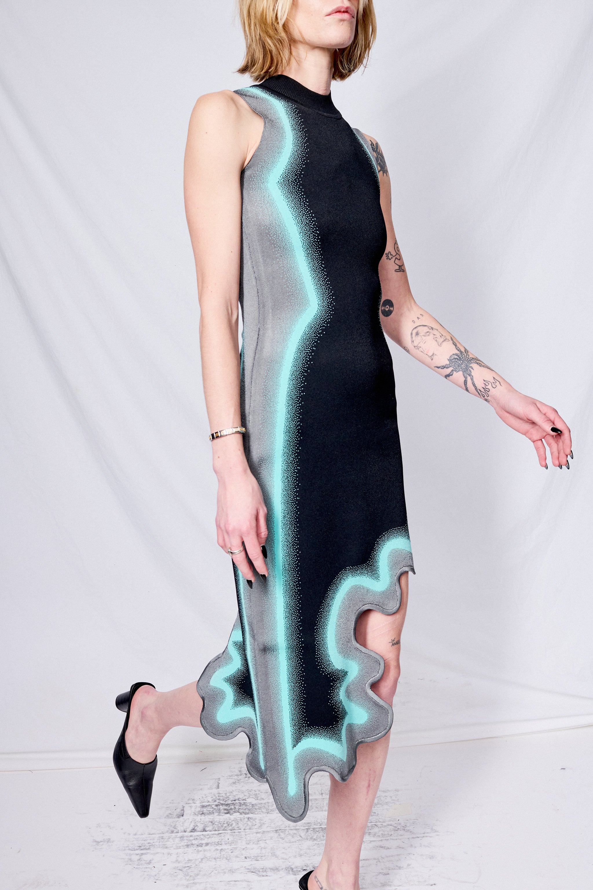 Black/Blue Wavy Asymmetric Dress