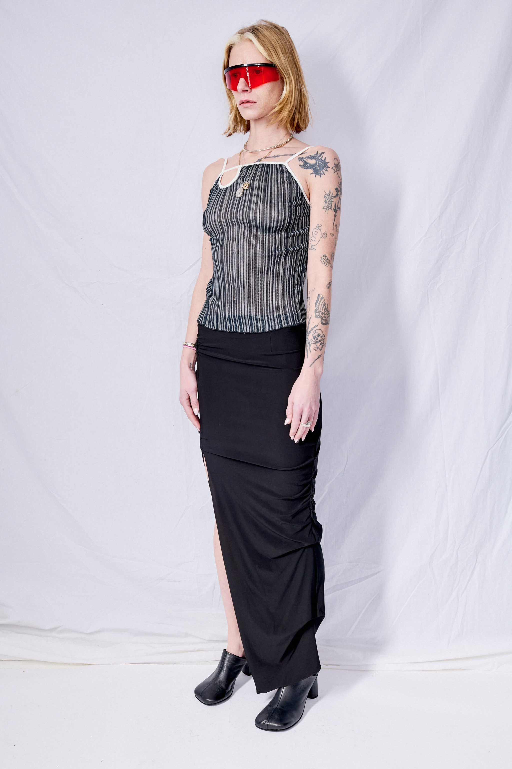 Black Viscose Wave Skirt