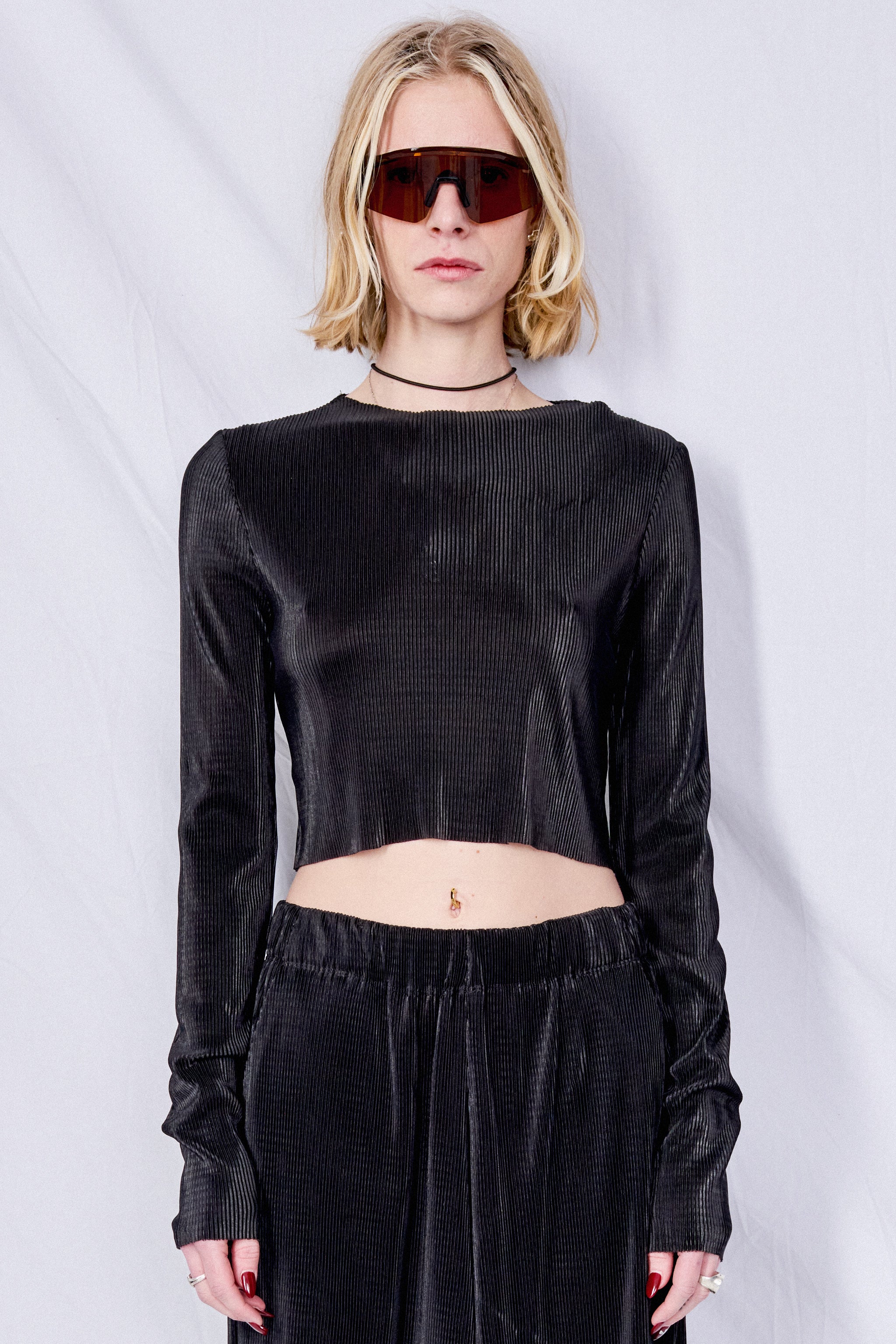 Black Plisse Crop Long Sleeve Top