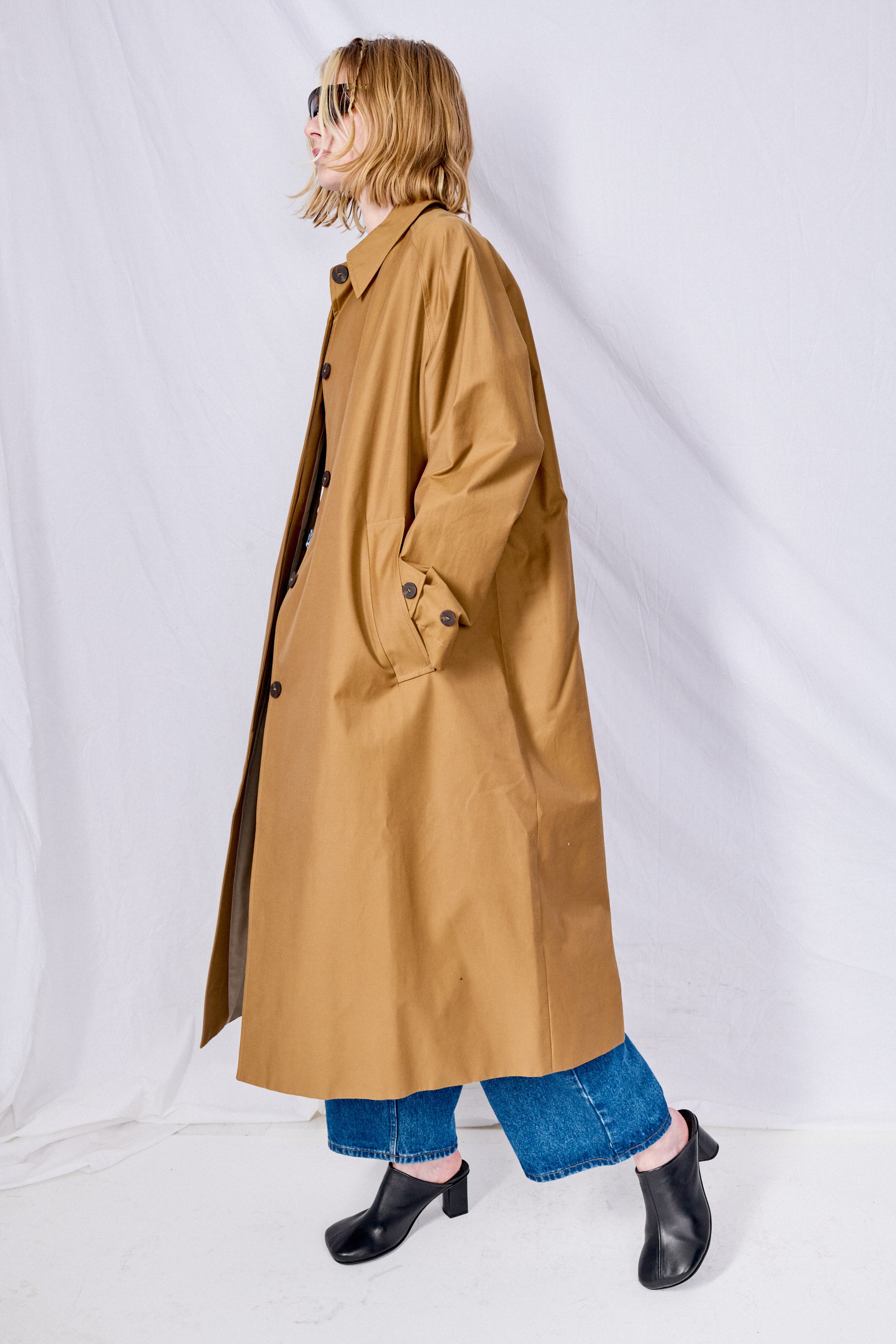 Manuka Holin Coat