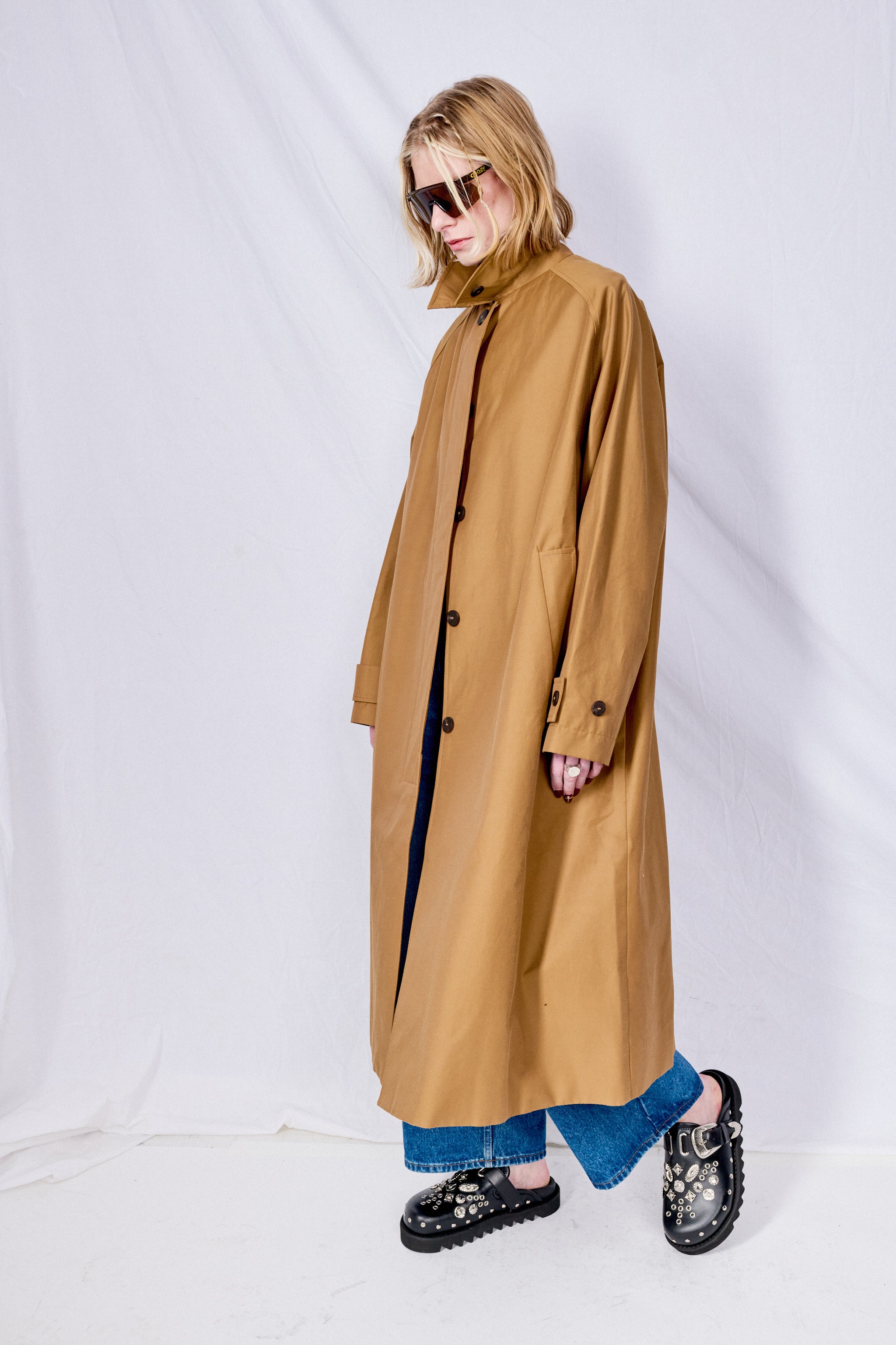 Manuka Holin Coat